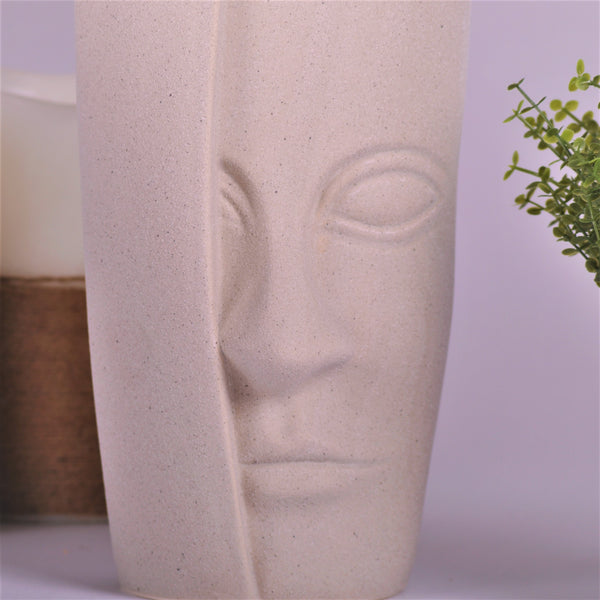 Face Sculpture - Neutral - Poshipo