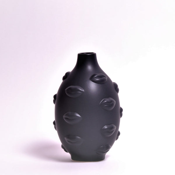 Lips Vase Sculpture - Poshipo