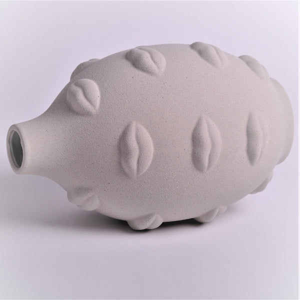 Lips Vase Sculpture - Poshipo